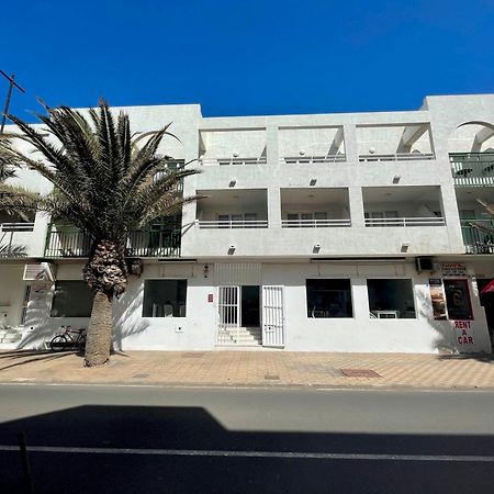 Corralejo Coliving By Amazzzing Travel 호스텔 외부 사진