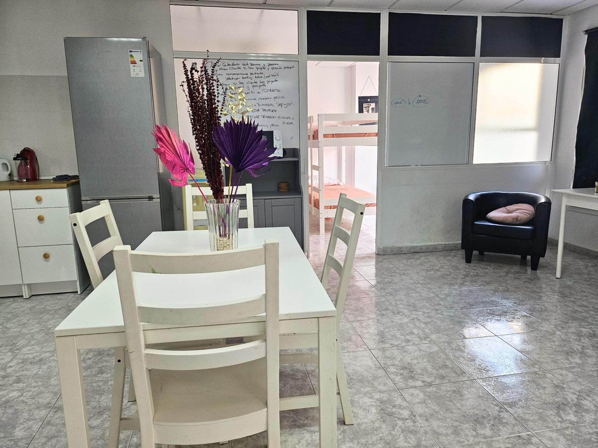 Corralejo Coliving By Amazzzing Travel 호스텔 외부 사진