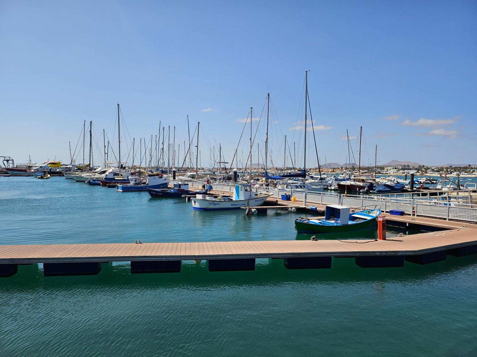 Corralejo Coliving By Amazzzing Travel 호스텔 외부 사진
