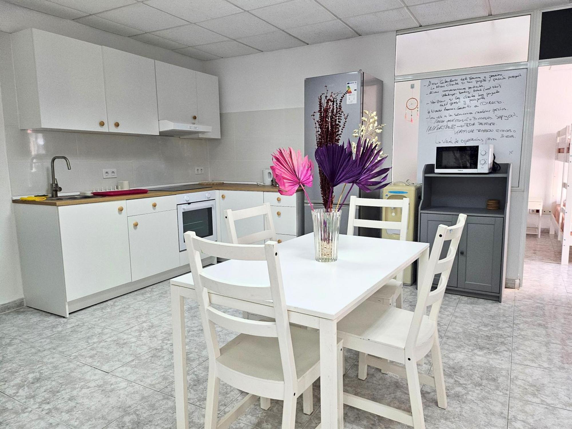 Corralejo Coliving By Amazzzing Travel 호스텔 외부 사진